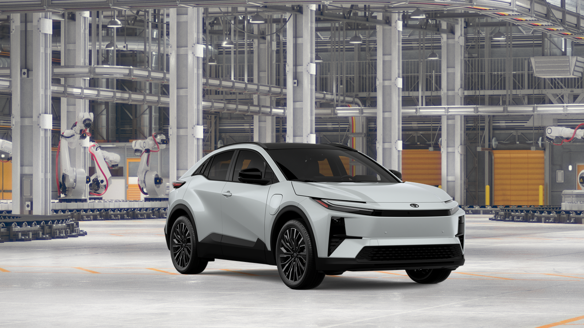 2027 Toyota C-HR XSE