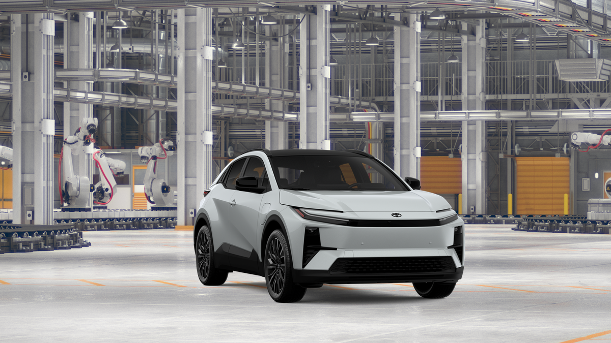 2027 Toyota C-HR XSE