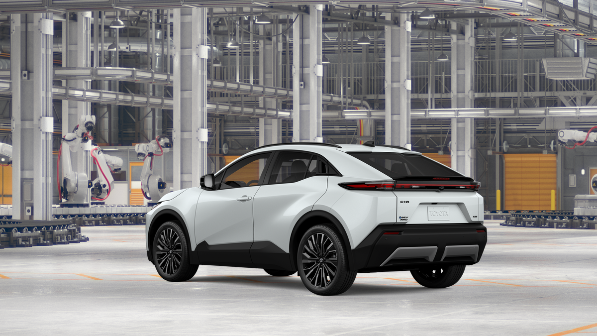 2027 Toyota C-HR XSE