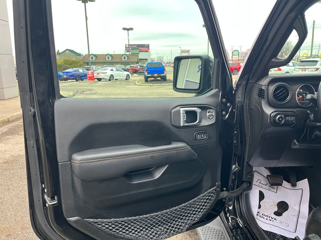 2022 Jeep Wrangler Unlimited Sahara High Altitude