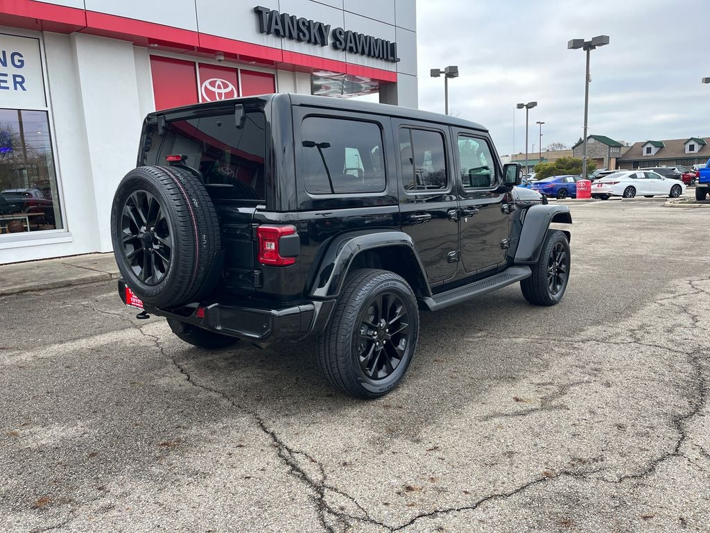 2022 Jeep Wrangler Unlimited Sahara High Altitude