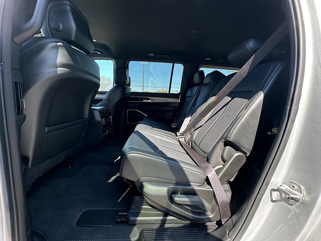 2025 Jeep Wagoneer L Series II