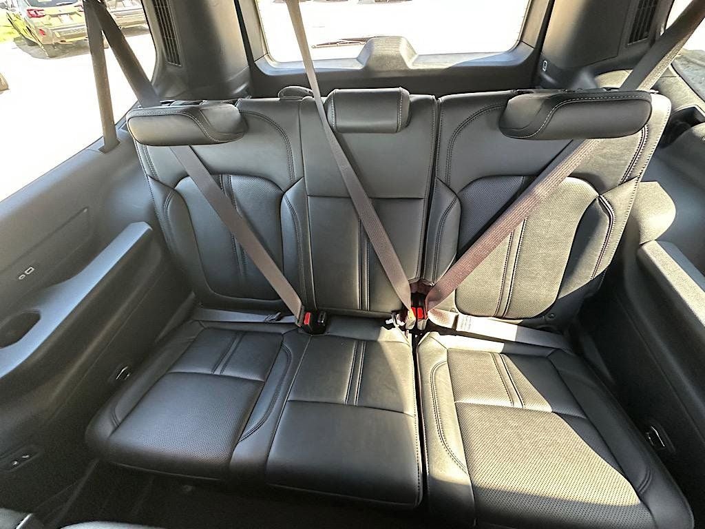 2025 Jeep Wagoneer L Series II