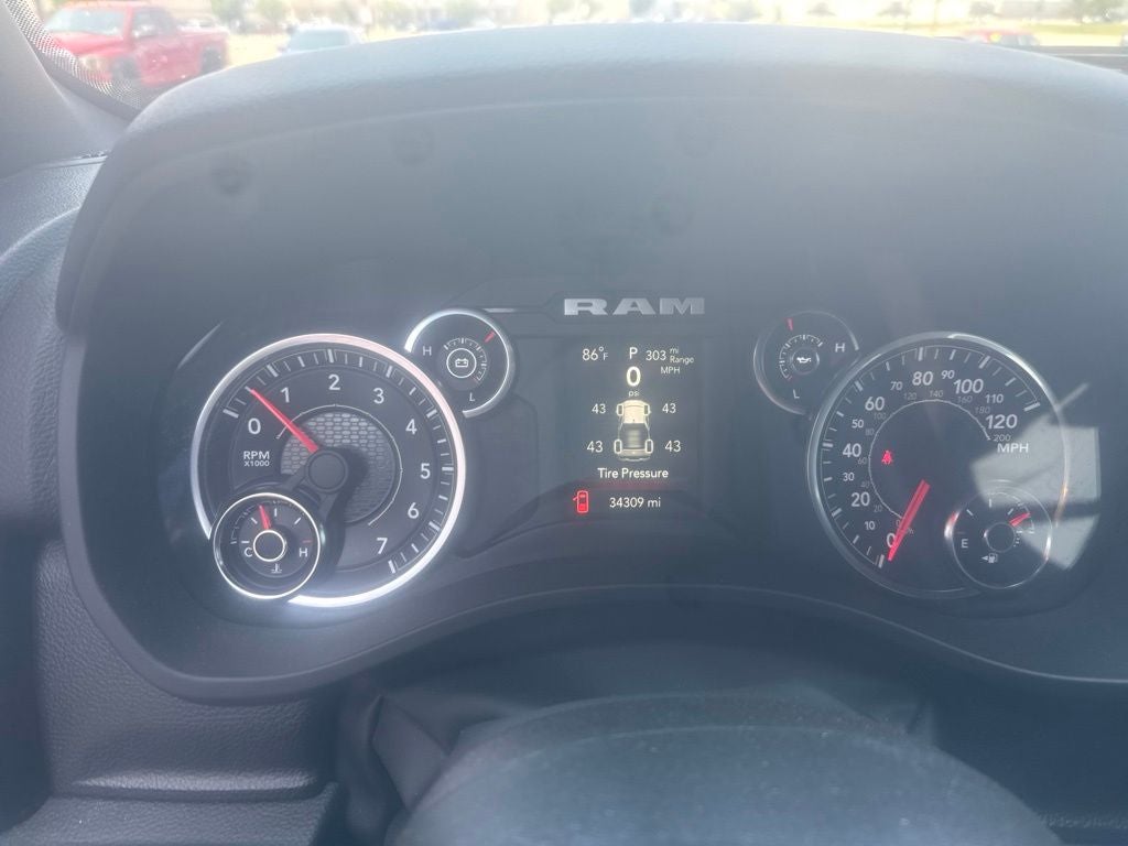 2023 RAM 1500 Big Horn/Lone Star