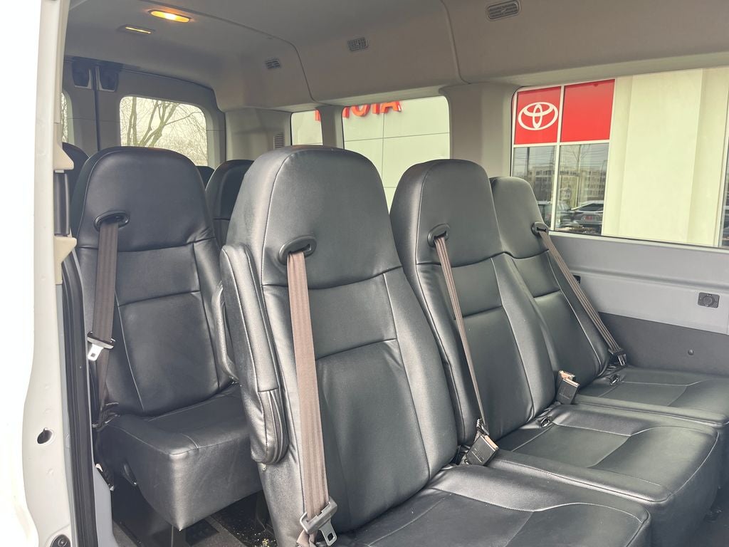 2019 Ford Transit-350 XLT