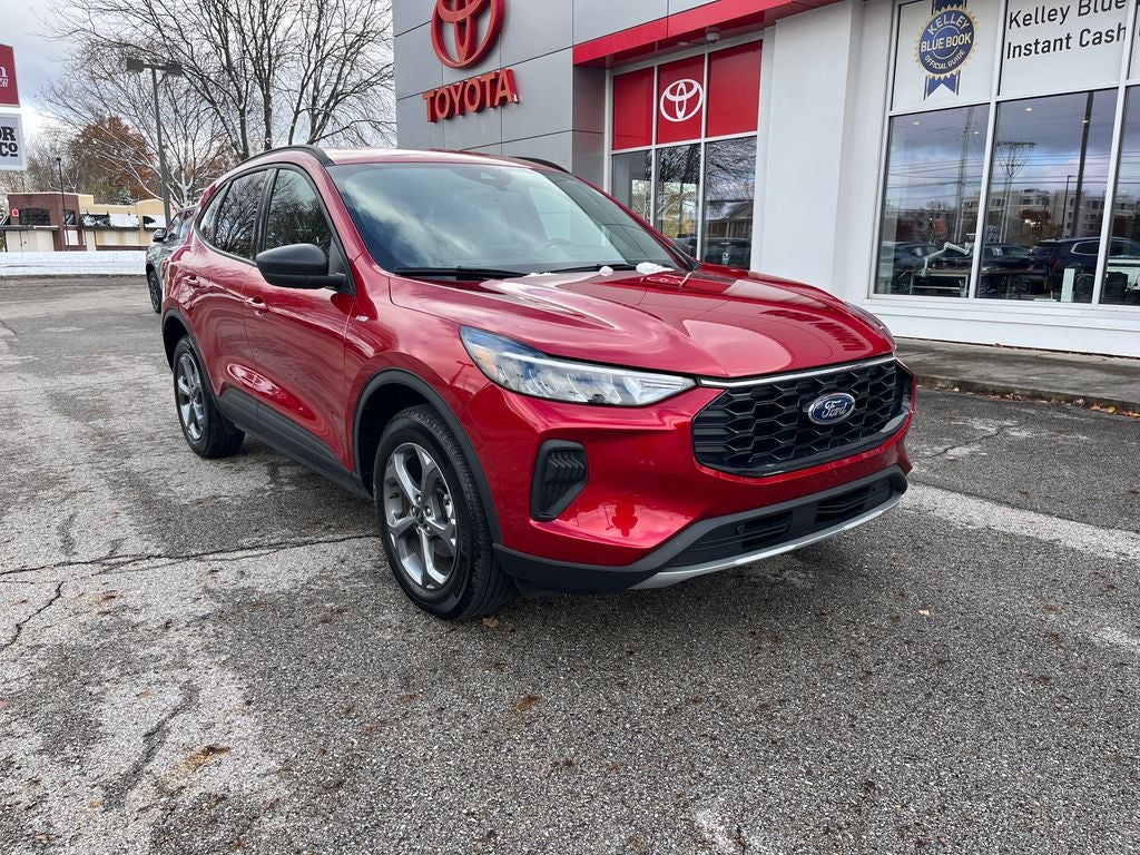 2025 Ford Escape ST-Line
