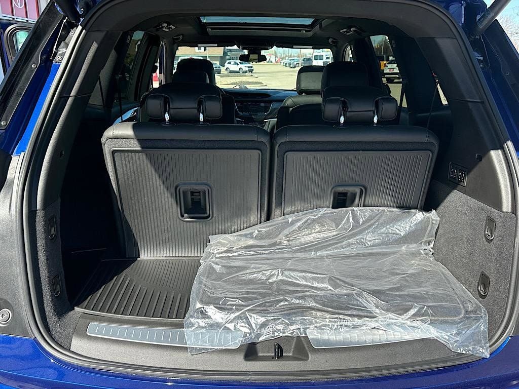 2025 Cadillac XT6 Premium Luxury - Photo 10