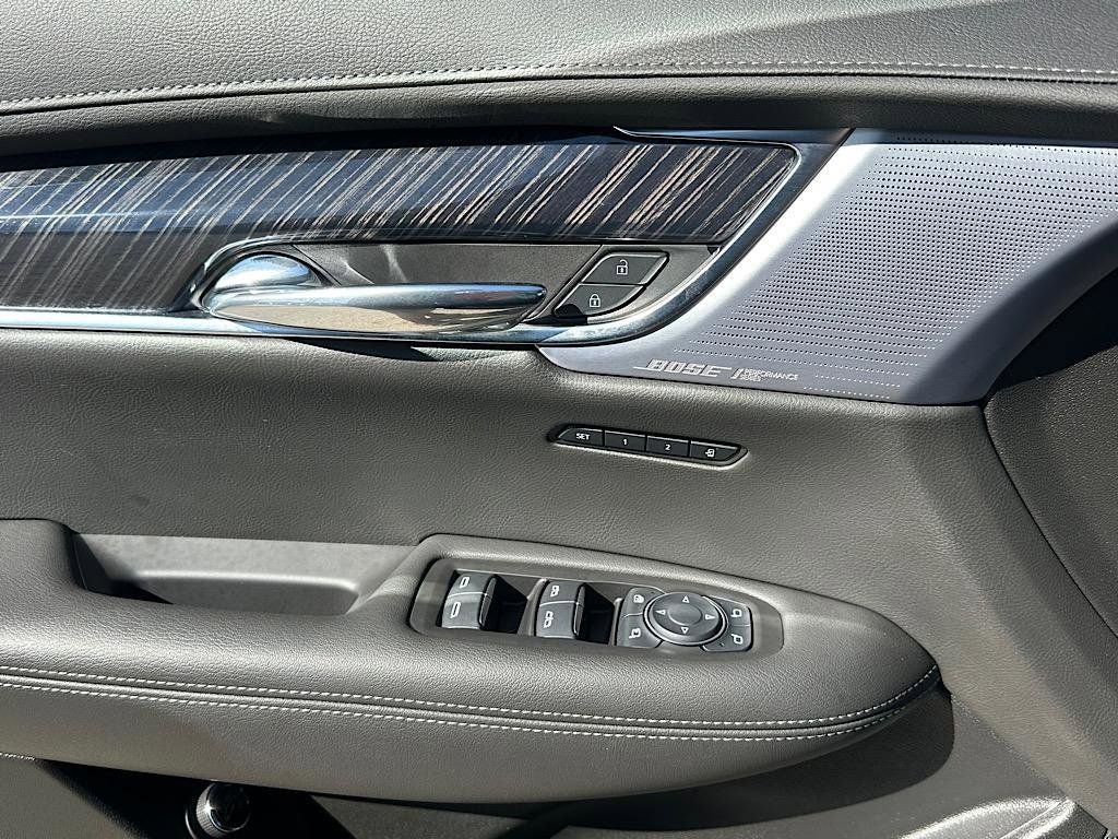 2025 Cadillac XT6 Premium Luxury - Photo 14