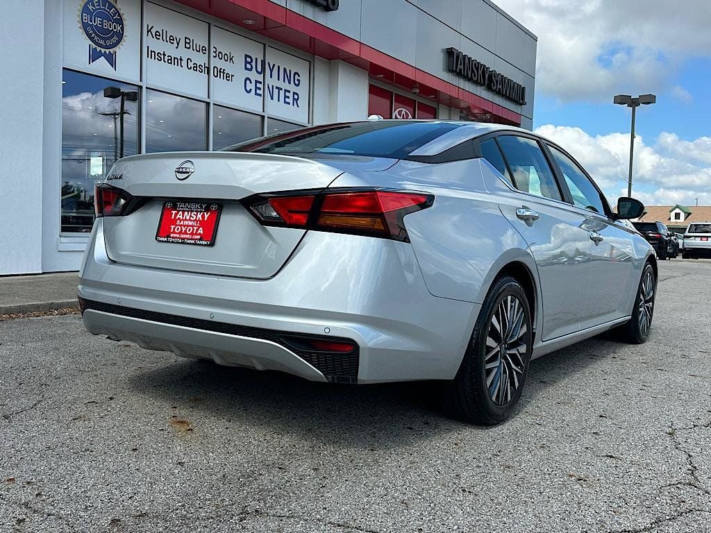 2025 Nissan Altima 2.5 SV