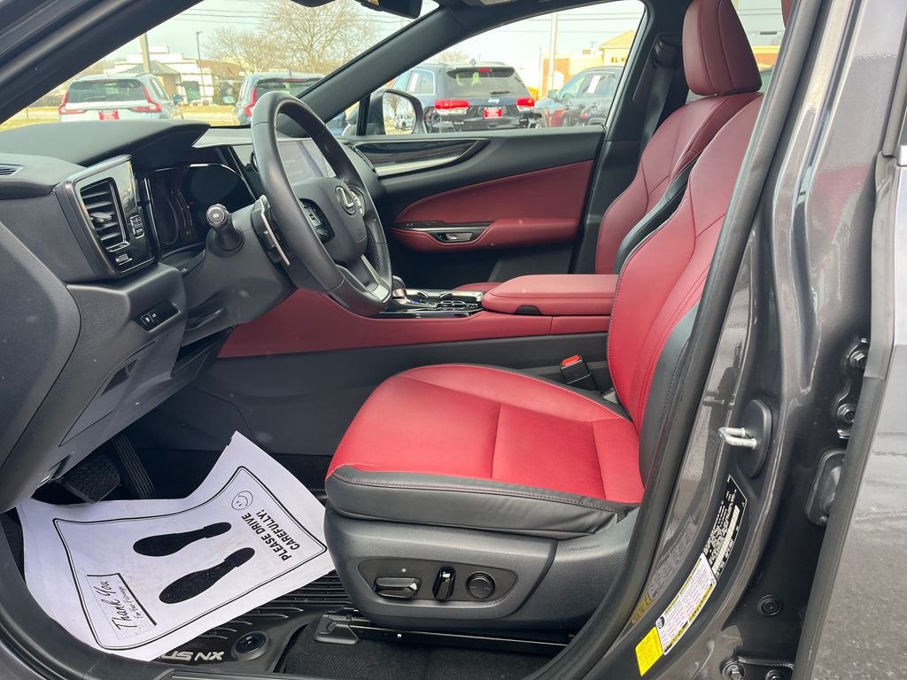 2025 Lexus NX 350h Base