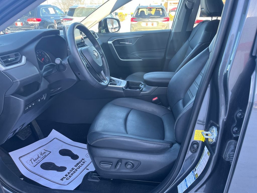 2021 Toyota RAV4 XLE Premium