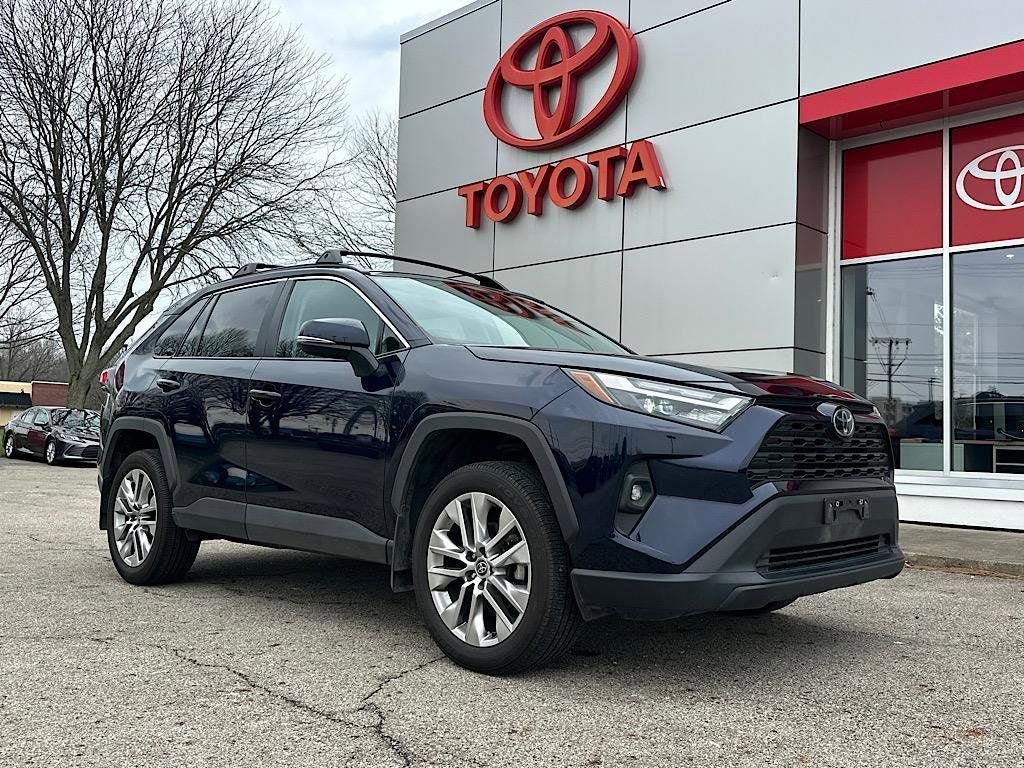 2024 Toyota RAV4 XLE Premium