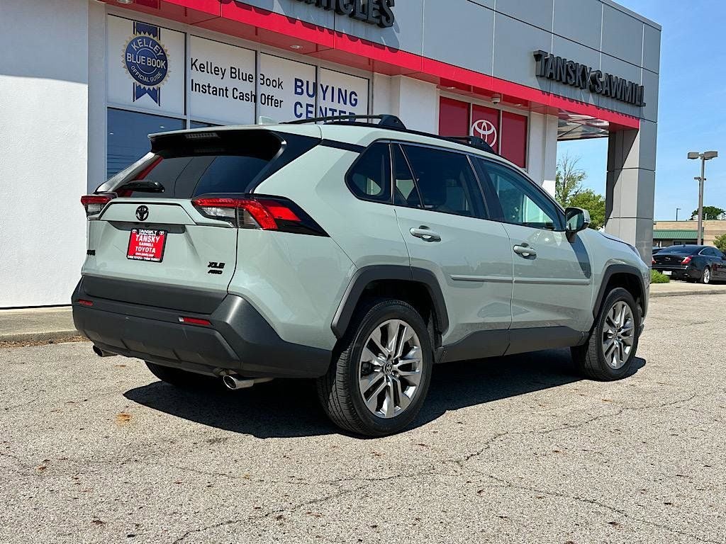2023 Toyota RAV4 XLE Premium