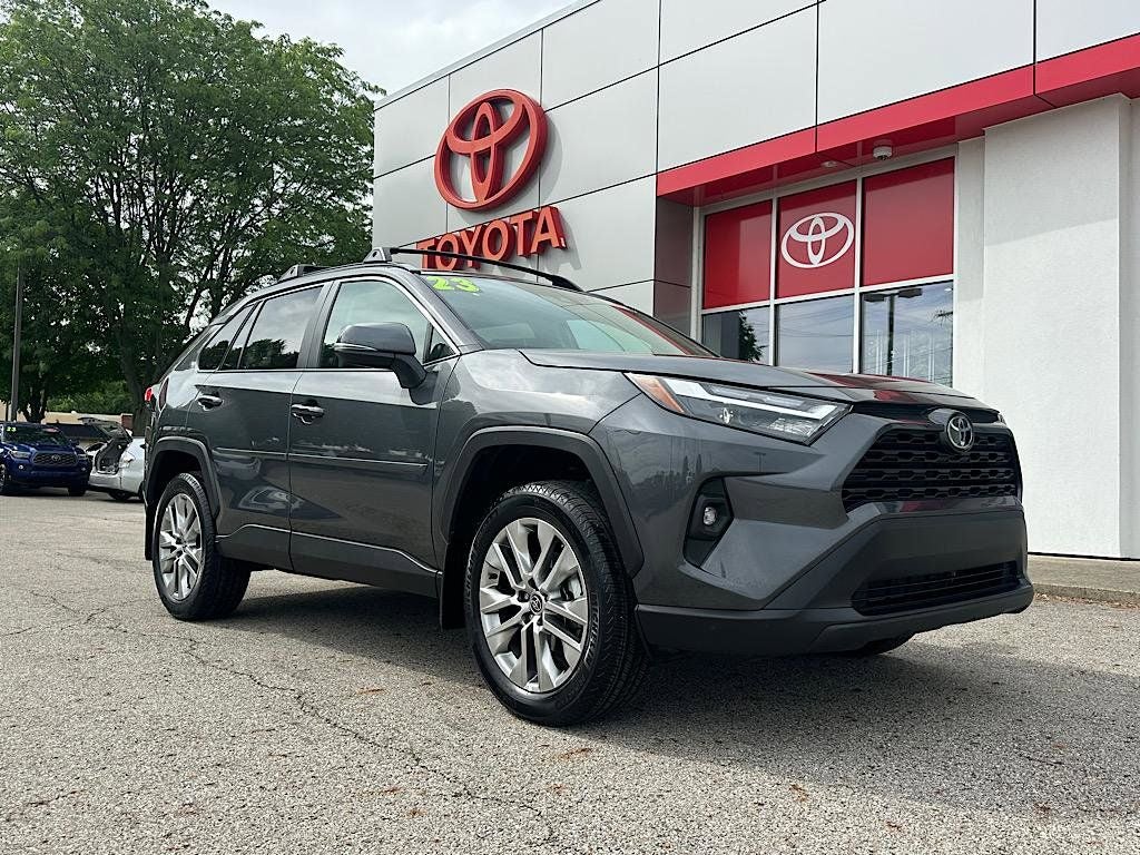 2023 Toyota RAV4 XLE Premium