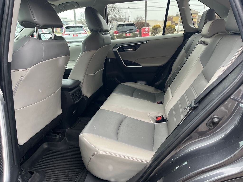 2022 Toyota RAV4 XLE Premium