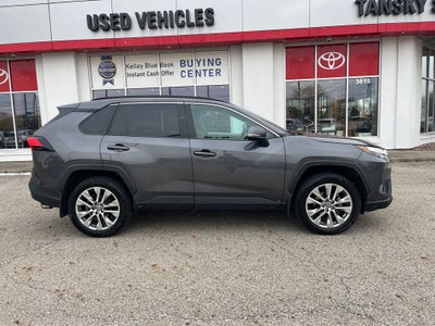 2022 Toyota RAV4 XLE Premium