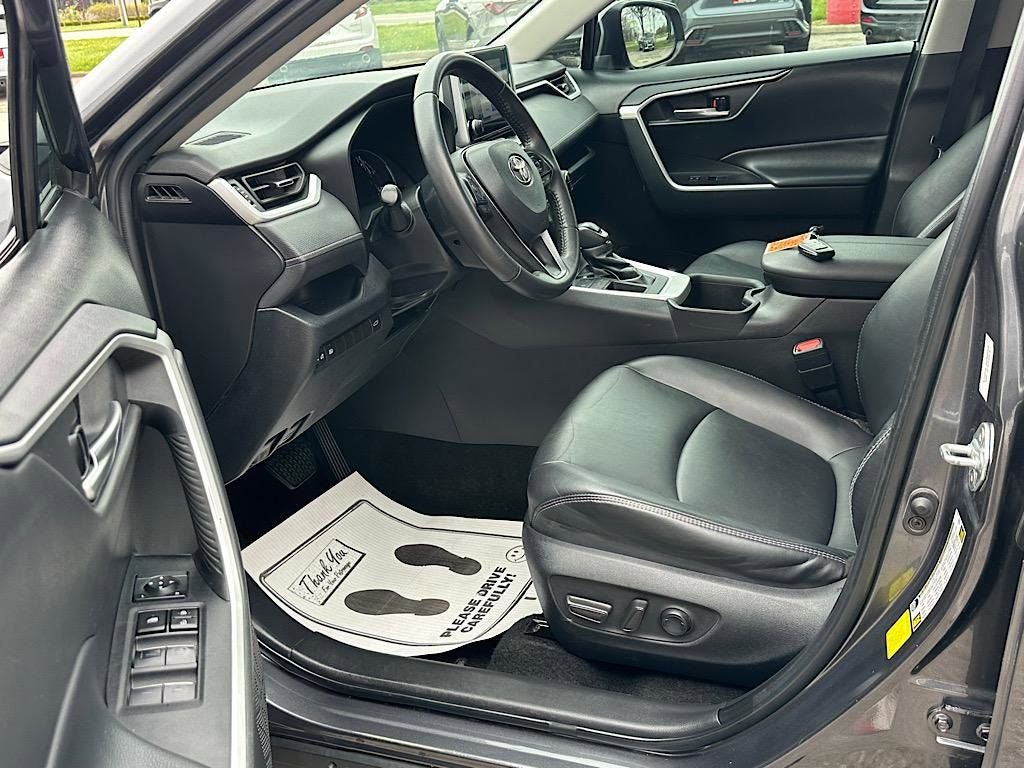 2023 Toyota RAV4 XLE Premium