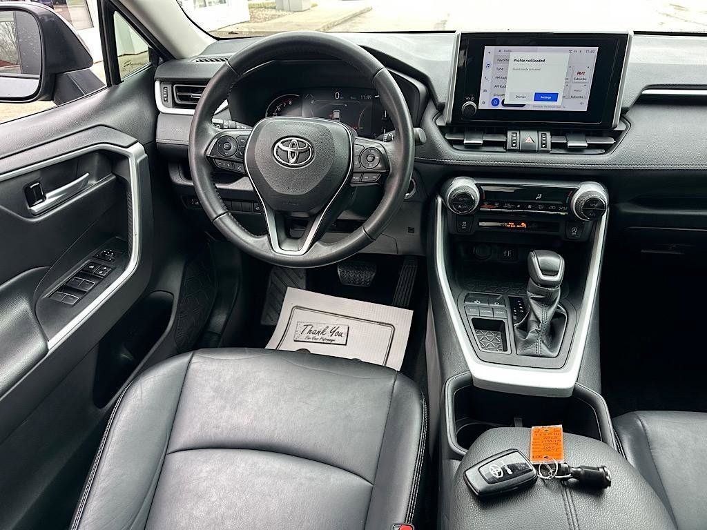 2023 Toyota RAV4 XLE Premium