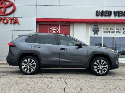 2023 Toyota RAV4 XLE Premium