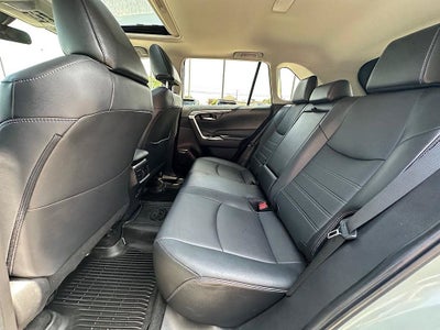 2022 Toyota RAV4 XLE Premium