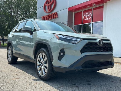 2022 Toyota RAV4 XLE Premium