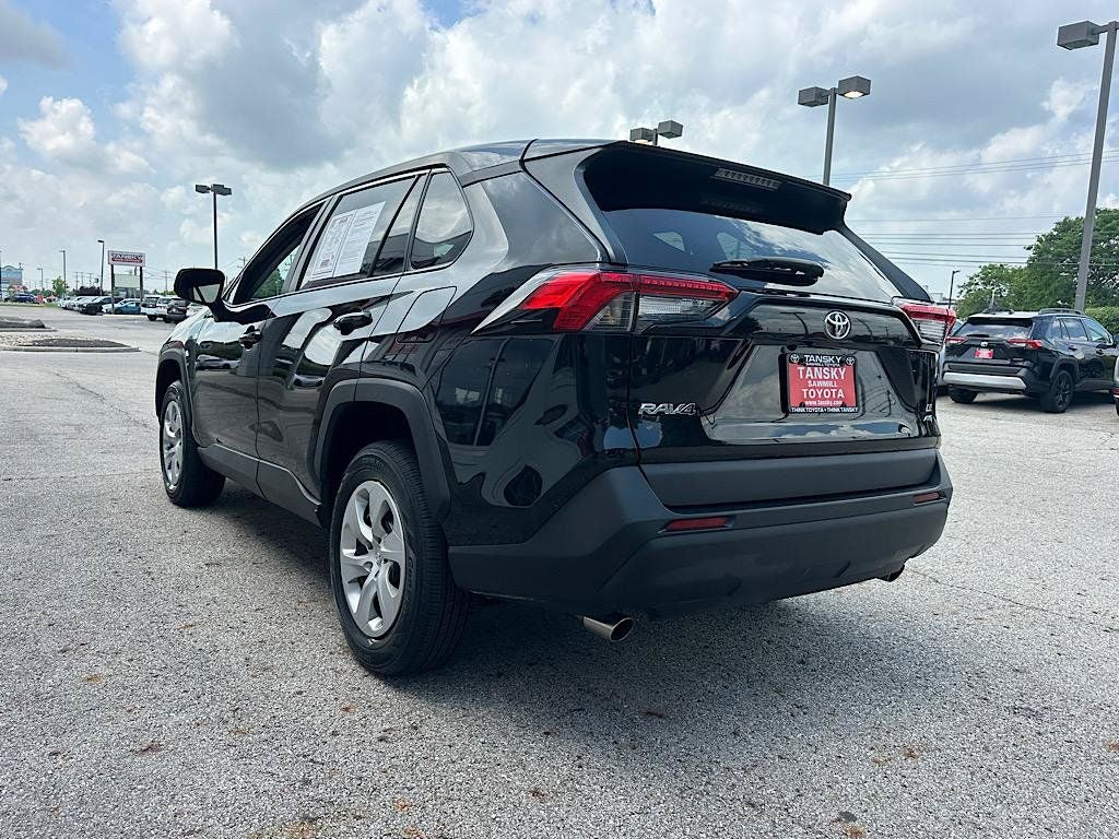 2023 Toyota RAV4 LE