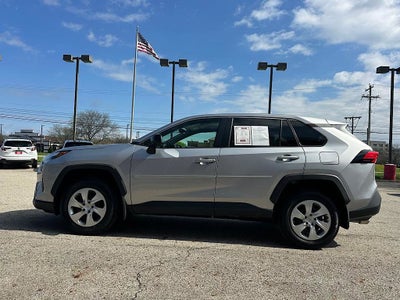 2023 Toyota RAV4 LE
