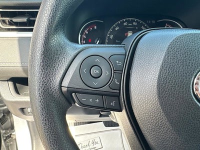 2023 Toyota RAV4 LE