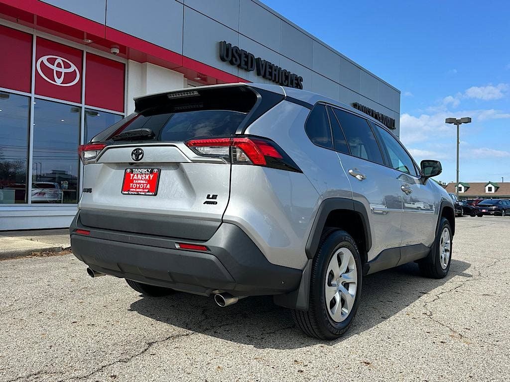2023 Toyota RAV4 LE