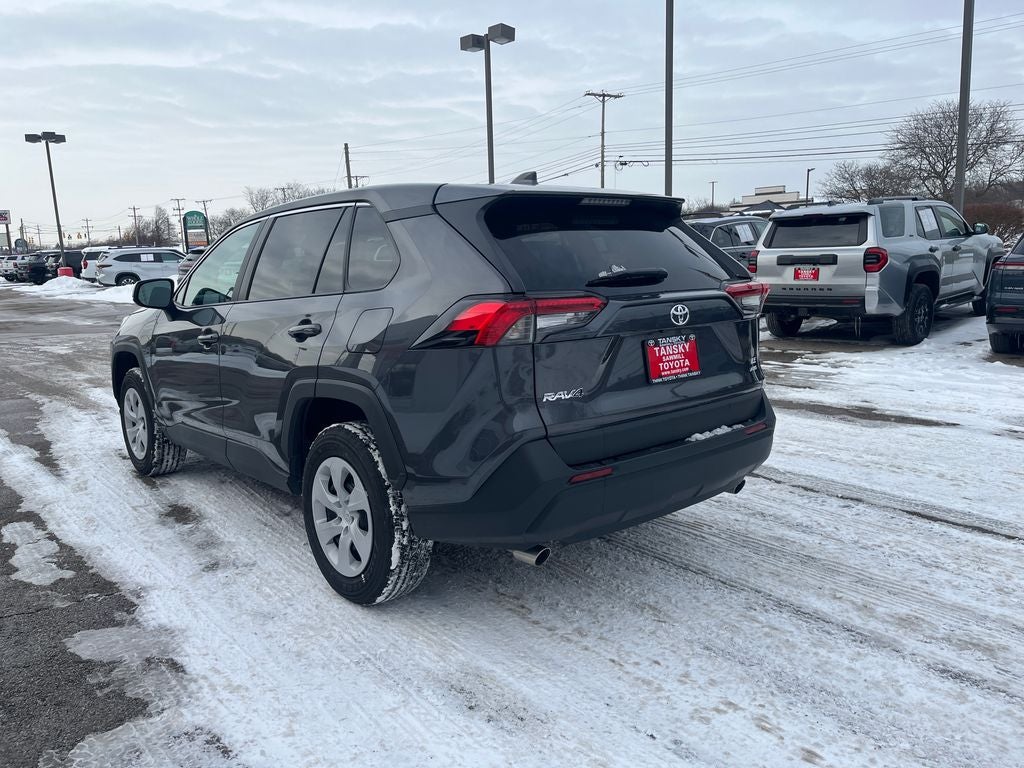 2025 Toyota RAV4 LE