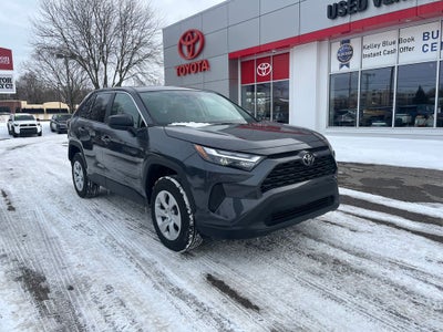 2025 Toyota RAV4 LE
