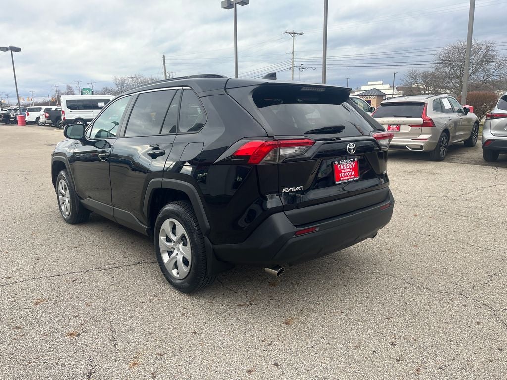 2021 Toyota RAV4 LE