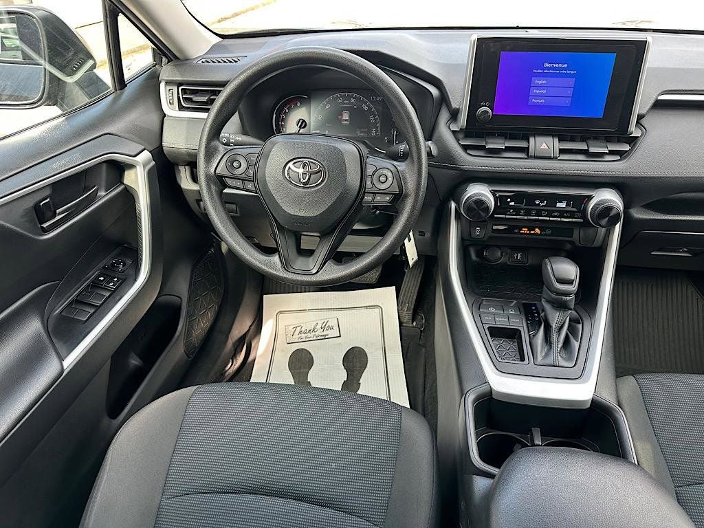2023 Toyota RAV4 LE