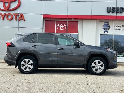 2023 Toyota RAV4 LE