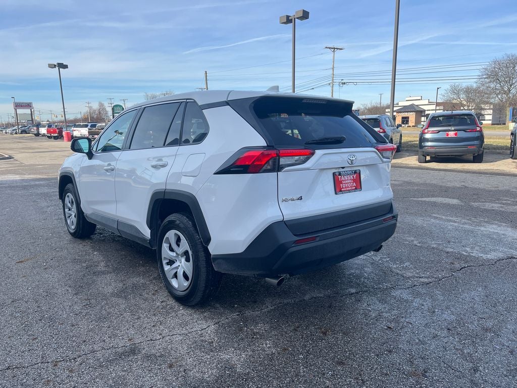 2024 Toyota RAV4 LE