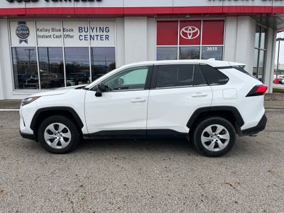 2024 Toyota RAV4 LE