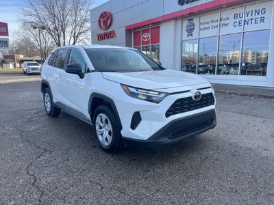 2024 Toyota RAV4 LE