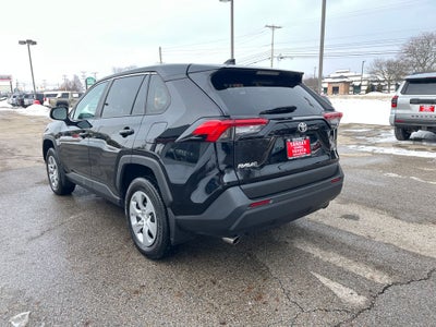 2023 Toyota RAV4 LE