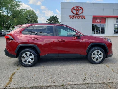 2019 Toyota RAV4 LE