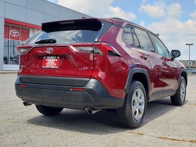 2019 Toyota RAV4 LE
