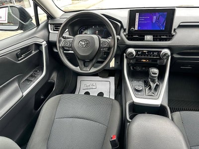 2024 Toyota RAV4 Hybrid LE