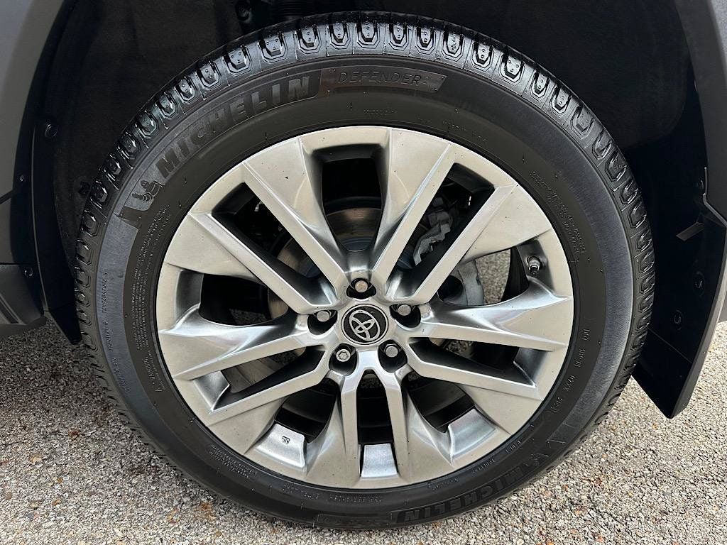 2019 Toyota RAV4 Limited