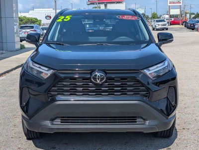 2025 Toyota RAV4 XLE