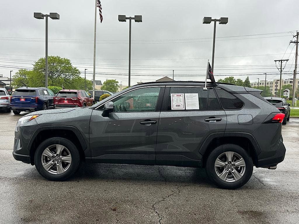 2025 Toyota RAV4 XLE