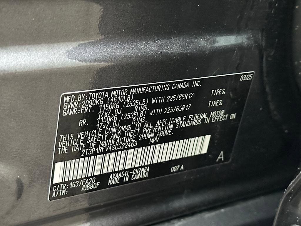 2025 Toyota RAV4 XLE