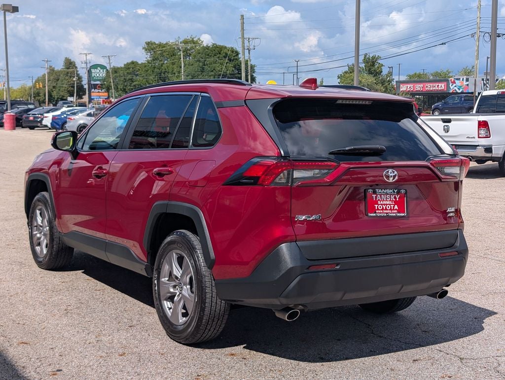 2023 Toyota RAV4 XLE