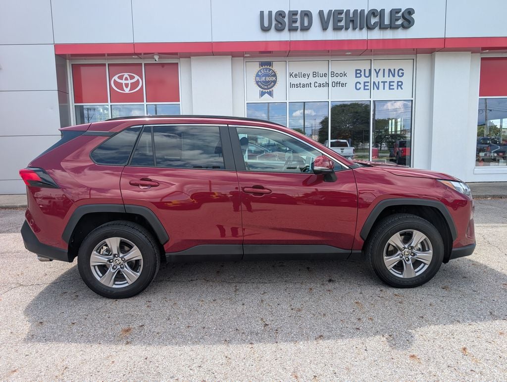 2023 Toyota RAV4 XLE