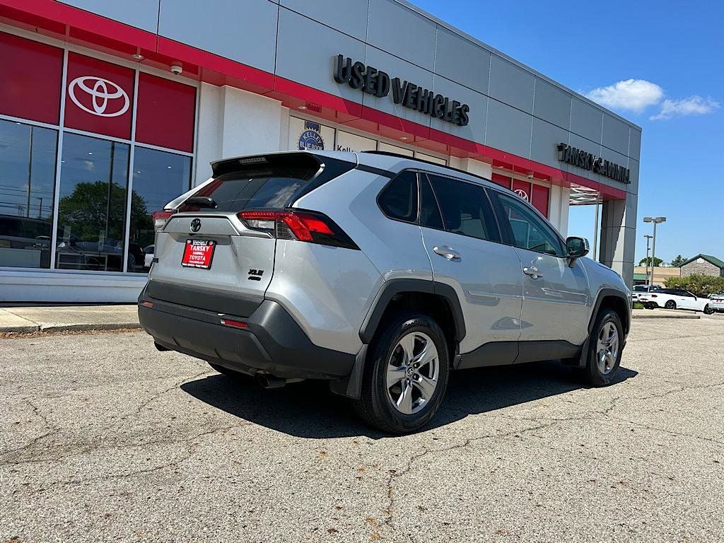 2023 Toyota RAV4 XLE