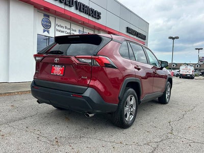 2025 Toyota RAV4 XLE