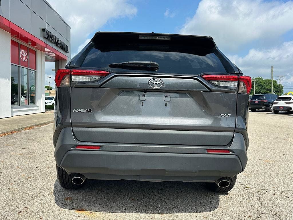 2024 Toyota RAV4 XLE